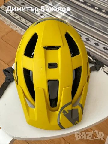 Продавам каска Endura Singaltrack, снимка 2 - Спортна екипировка - 56124222