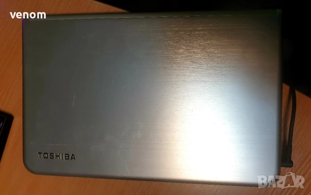 Лаптоп Toshiba P50-B-10V четириядрен 8GB RAM 120GB SSD, снимка 3 - Лаптопи за дома - 52249036