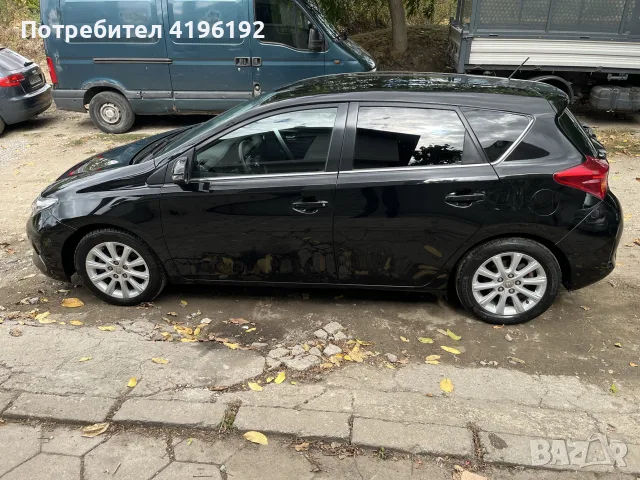 Тойота Аурис 1.4 Дизел, снимка 8 - Автомобили и джипове - 54528510