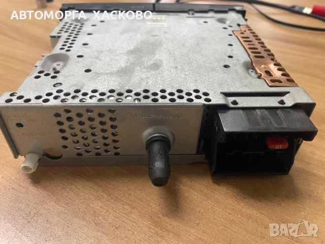  РАДИО СД Cd Mp3 Player Citroen Peugeot 96643698XT A2C53250038 Continental, снимка 4 - Части - 52103787