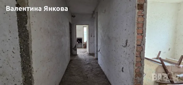 Двуетажна къща в с. Клокотница, снимка 15 - Къщи - 56496197
