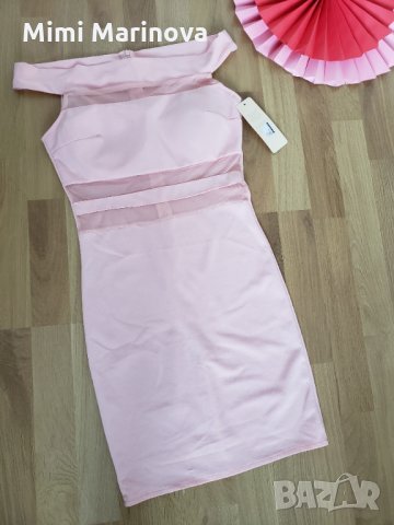 Нежно розова рокля