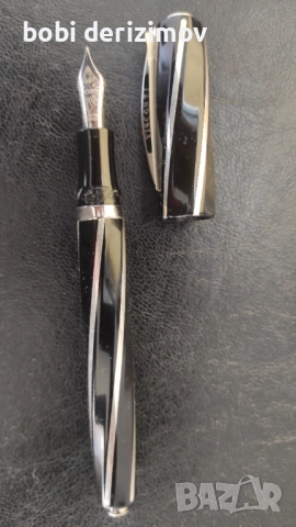 Химикалка Visconti Divina Oversize – черна, снимка 2 - Други - 52206720