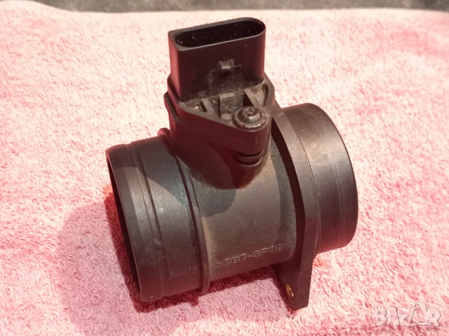 Дебитомер Bosch за VW AUDI Seat Skoda - 1.8 2.0, снимка 3 - Части - 51253545