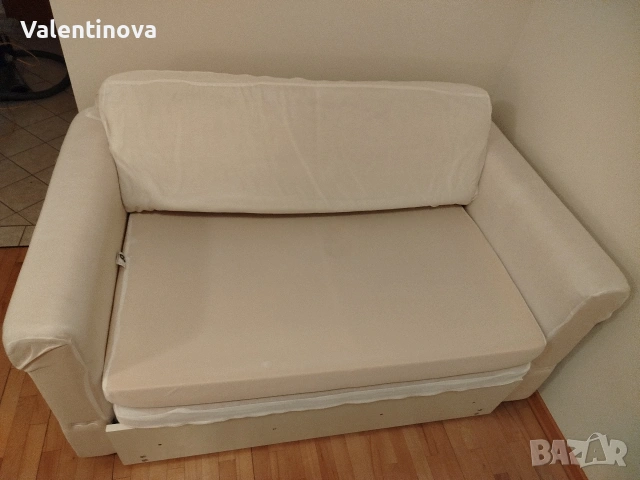 Разтегателен двуместен диван, снимка 5 - Дивани и мека мебел - 52976448