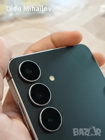 SAMSUNG S25 FE като нов