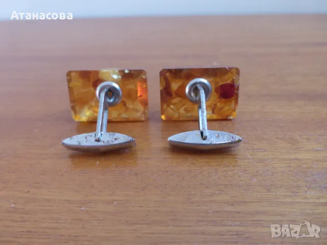 Кехлибарени бутонели копчета за ръкавели СССР 1970 г, снимка 4 - Антикварни и старинни предмети - 50046768