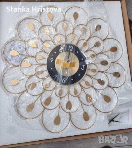 Стенен часовник Цвете.