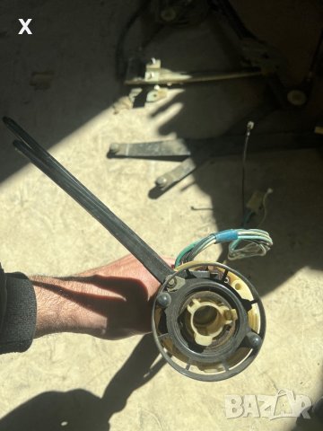 ПРЕВКЛЮЧВАТЕЛ / ЛОСТОВЕ ФАРОВЕ, МИГАЧИ И ЧИСТАЧКИ П135 ВАЗ 2101 НОВ ОРИГИНАЛЕН, снимка 2 - Части - 39922632