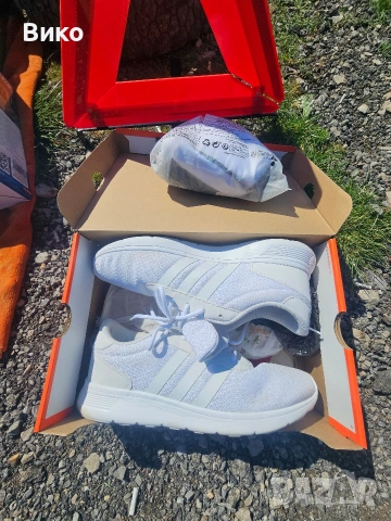 Мъжки бели маратонки Adidas 46 номер 