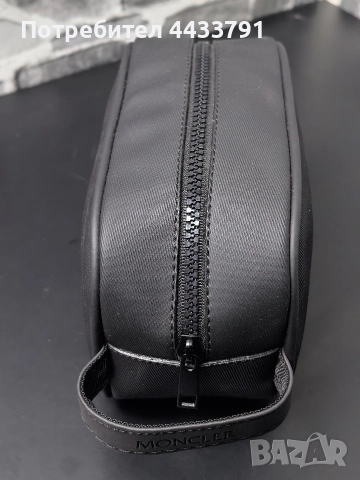 Moncler чанта тип несесер , снимка 6 - Чанти - 52830834