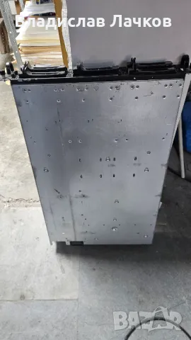 Продавам сървър DELL Poweredge 2950, снимка 2 - Работни компютри - 49306038