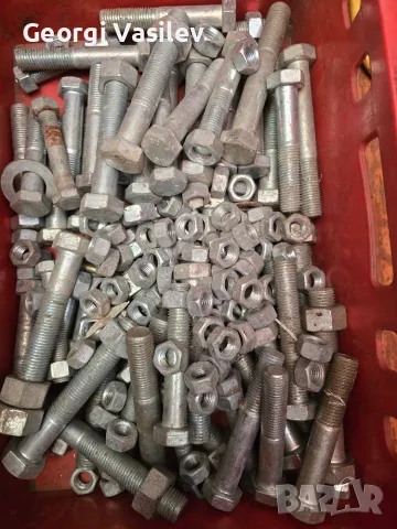 🔩 Болтове, гайки и шайби – смесени размери, количество по избор