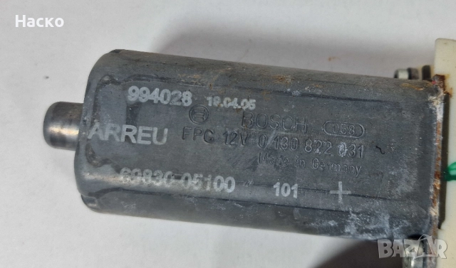 Заден Десен Стъклоповдигач Стъклоподемник Toyota Avensis T25 Тойота Авенсис 69830-05100 999060-102, снимка 3 - Части - 52950780