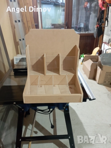 Етажерка за джунджирии, снимка 1