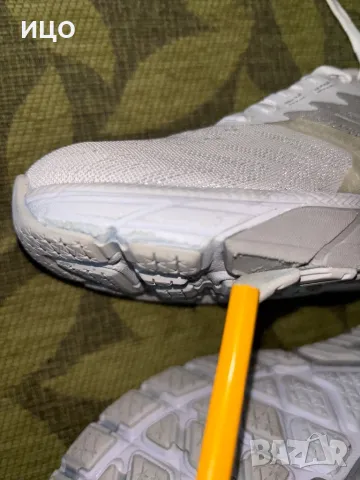 Дамски маратонки HOKA Arаhi 5, снимка 13 - Маратонки - 49497224