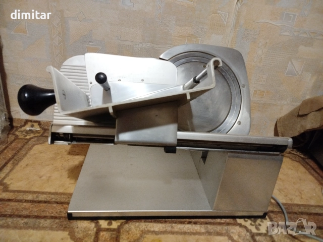 Професионална слайс машина GRAEFF - 300 W