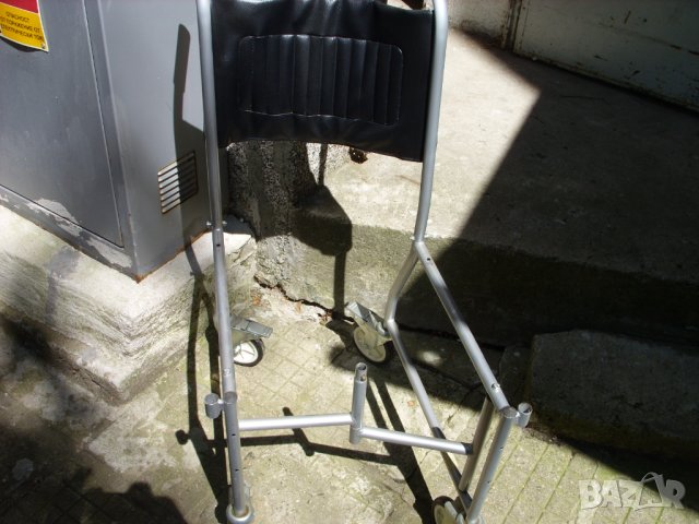 Санитарна количка, снимка 4 - Тоалетни столове - 39647825