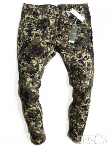 Нов и намален! G-star Raw Army Skinny Ankle Cut All Over Camo Print Дамски Слим Канофлажен Панталон , снимка 1 - Панталони - 37755792