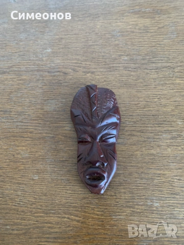 Сувенир - маска на богиня от Гвинея