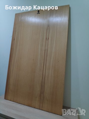 Масивно ,старо огледало, със следи от употреба.  Цена 38лева., снимка 2 - Огледала - 39402928