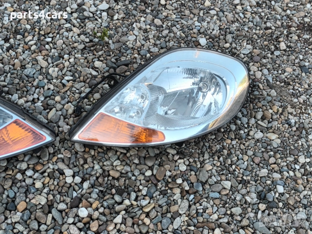 ляв и десен фар за рено трафик опел виваро 07 - 14 RENAULT TRAFIC OPEL VIVARO, снимка 3 - Части - 51802735