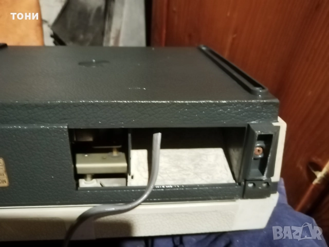 антикварен магнетофон, снимка 10 - Антикварни и старинни предмети - 51943954