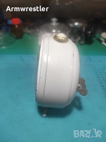 Ретро Немски Механичен Часовник Будилник Junghans, снимка 4 - Антикварни и старинни предмети - 54000868