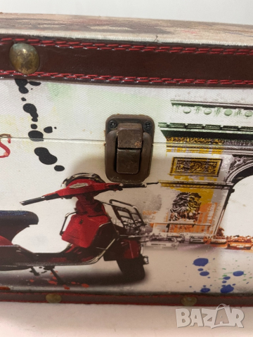 Голяма кутия за колекция , снимка 2 - Антикварни и старинни предмети - 36515485