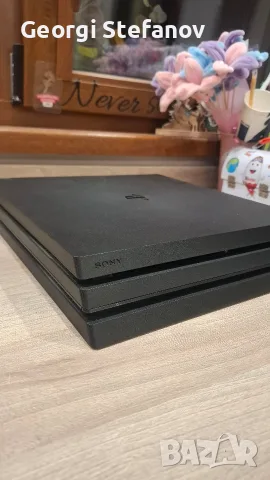 PlayStation 4 PRO 1TB +Два джойстика., снимка 2 - PlayStation конзоли - 56047947