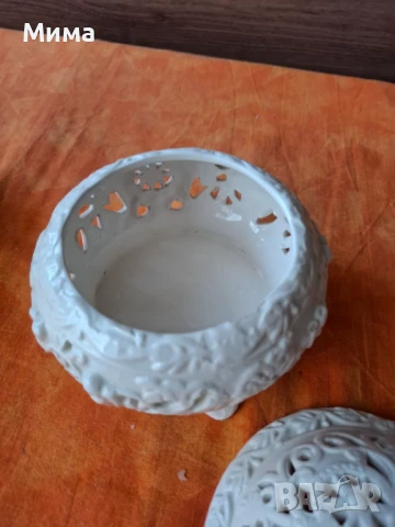 Порцеланови кутии , снимка 8 - Аксесоари за кухня - 50928173