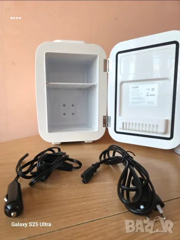 Мини хладилник YASHE Mini Fridge 4 литра 220V-12V DC Бял, снимка 2 - Хладилници - 56285571