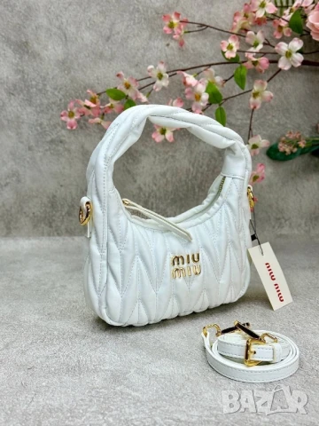 чанти Miu Miu , снимка 8 - Чанти - 50627040