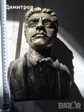 Бюст на Васил Левски, снимка 7 - Антикварни и старинни предмети - 54095603