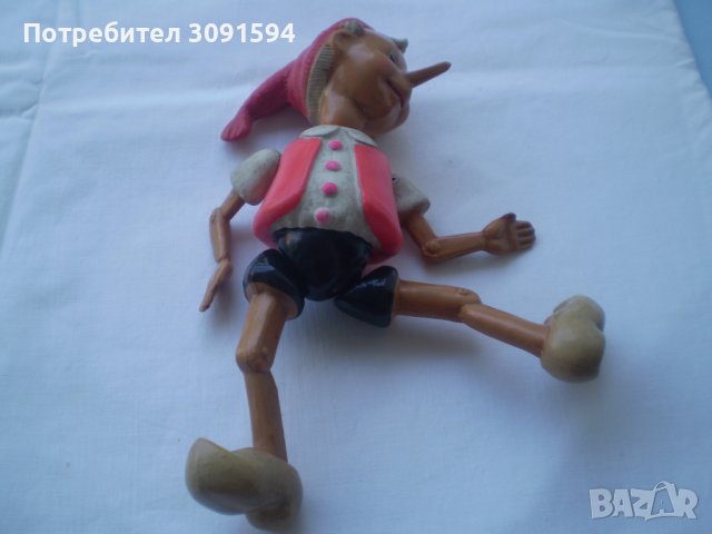 Колекционерска Стара бакелитена детска играчка Пинокио      Буратинодоста запазена за годините си, снимка 9 - Колекции - 37516733