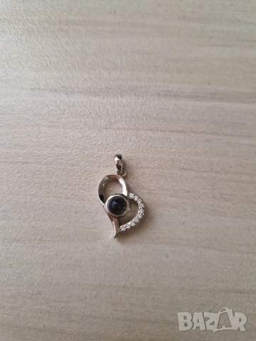 Сребърна висулка със скрито послание - "обичам те" на 100 езика