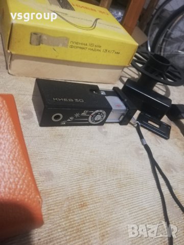 Фотоапарат Киев 30 с кутия