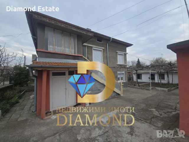 Двуетажна къща близнак в Димитровград, кв. Марийно