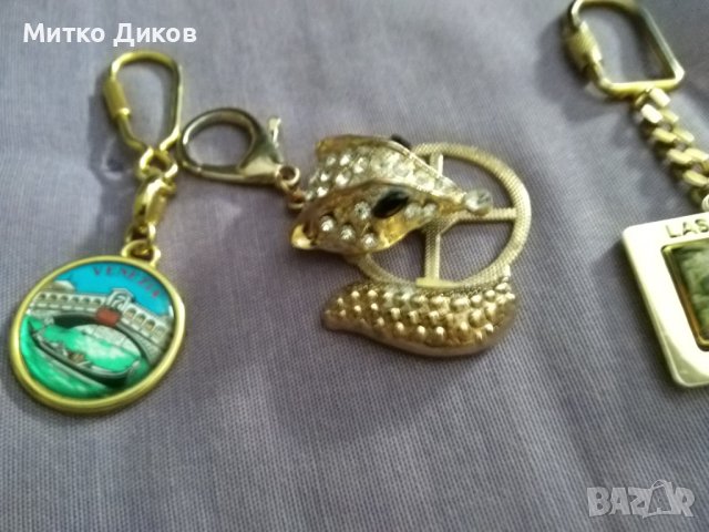 Ключодържател Венеция винтидж и Кума Лиса с 26 камъчета по нея 