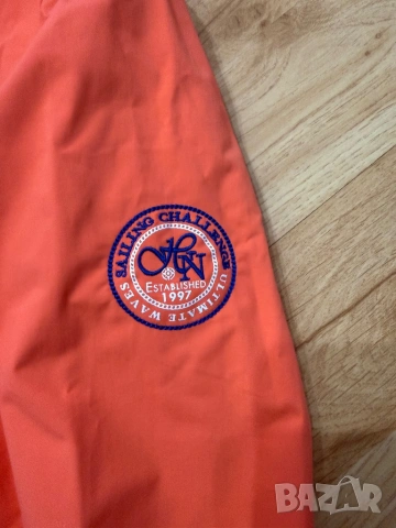 Дамско спортно яке с качулка против вятър и дъжд, снимка 4 - Якета - 54106346