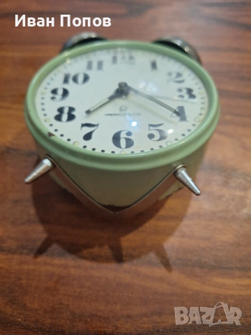 Будилник механичен, работи точно, Полски Мера-полтик, рядък модел, снимка 4 - Антикварни и старинни предмети - 53193221