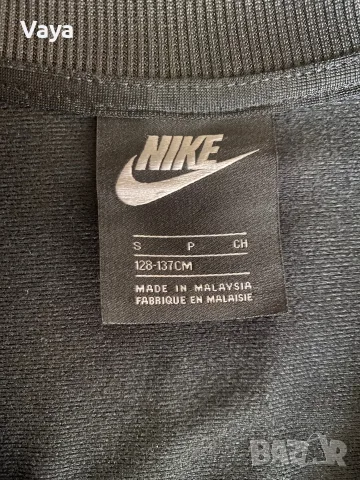 Оригинален екип Nike 128-137 см, снимка 4 - Детски анцузи и суичери - 56529601