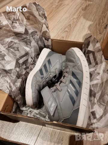 Кецове Adidas Alta Sport 36 номер, снимка 5 - Детски маратонки - 38640544