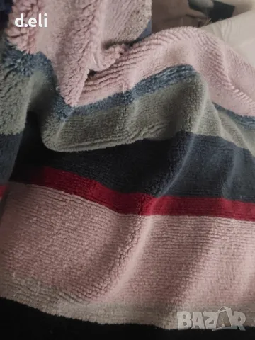 Нов килим-пътека 100% Вълна 240/145 см.