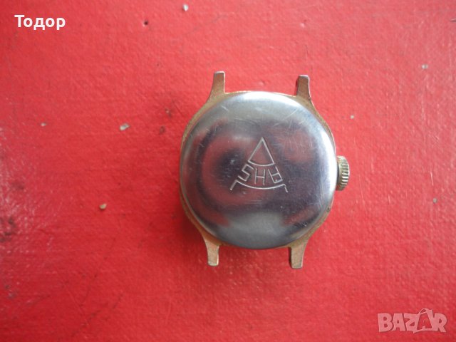 Позлатен часовник Selecta, снимка 4 - Дамски - 39940570