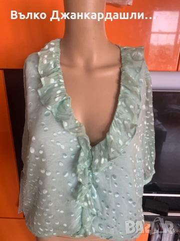 Красива риза Gestuz