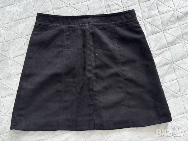 Велурена къса пола H&M, снимка 3 - Поли - 54234516