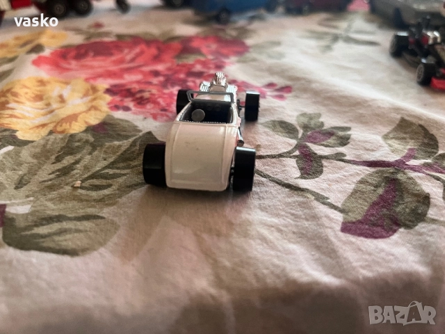 Hotwheels Hong Kong, снимка 4 - Колекции - 52653530