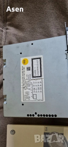 оригинално CD/радио от Golf 6, снимка 2 - Части - 54249059