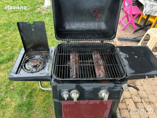 Газово барбекю с вграден котлон+ бутилка, снимка 4 - Барбекюта - 54041155